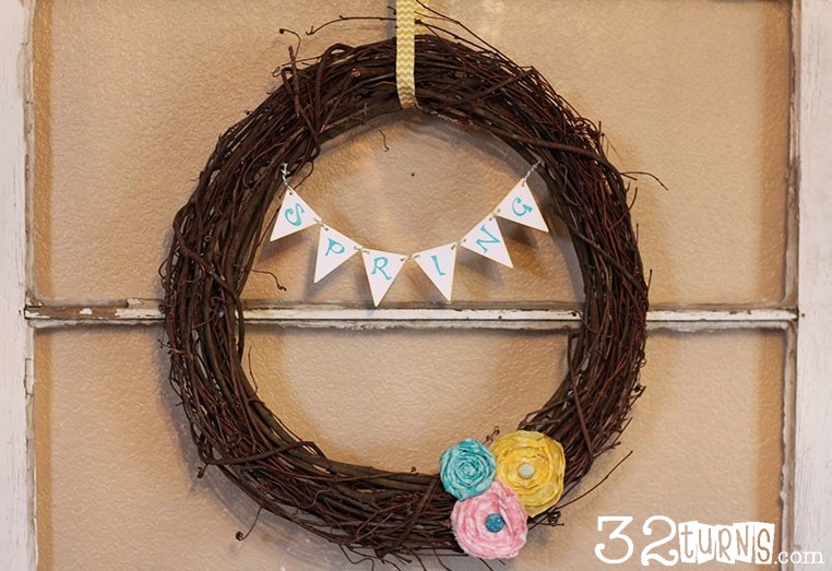 Things for Spring Decorations - Spring Wreath
